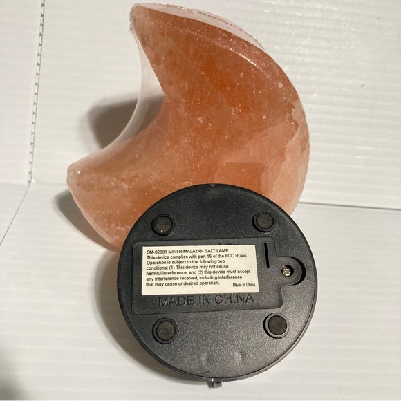 Himalayan Salt Lamp Mini Moon Battery Operated  3 x 4 inches - Picture 7 of 16